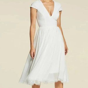 DRESS THE POPULATION - COREY CHIFFON FIT & FLARE "OFF WHITE" DRESS size M